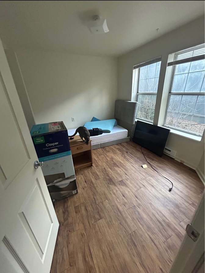 Oscar's room