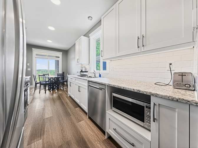 Remax Rentals's room
