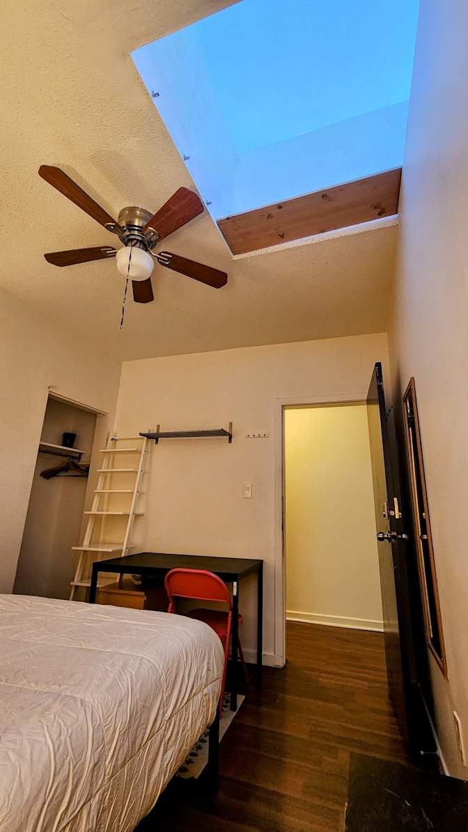 Laure's room