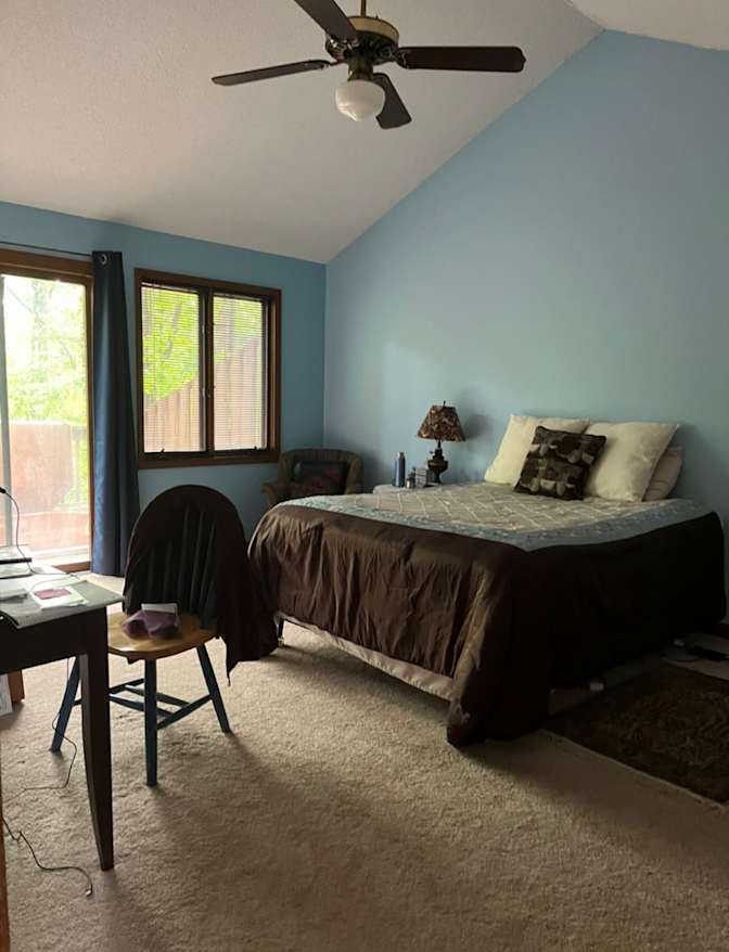 Loraine's room
