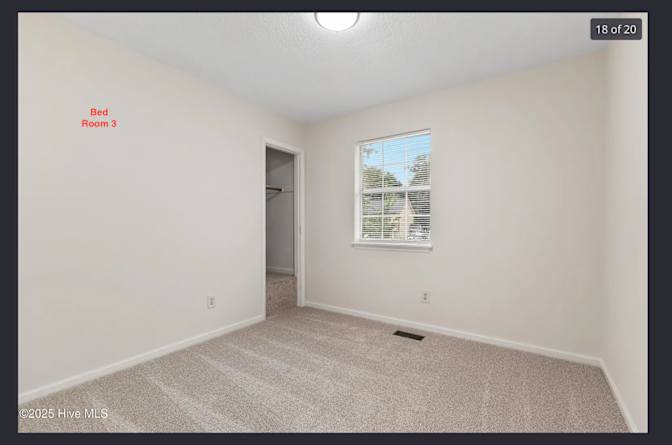 Alcove Rooms's room