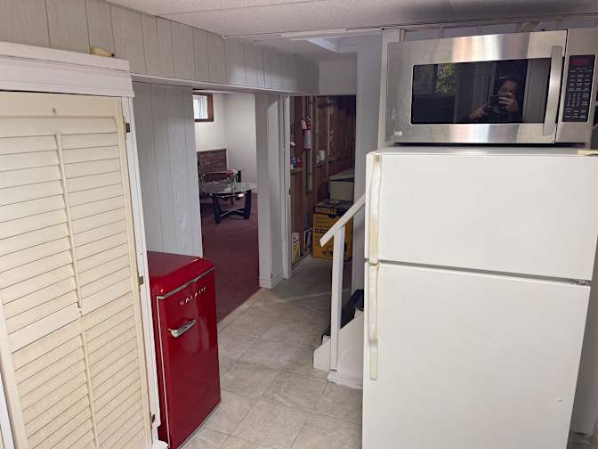 Shawn Mashouf's room