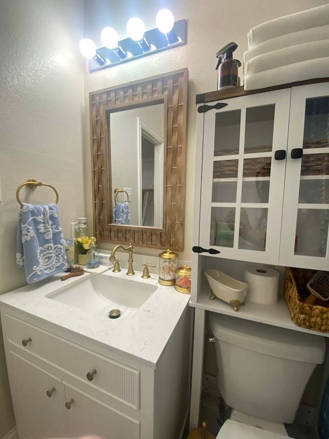 Janelle Moreno's room