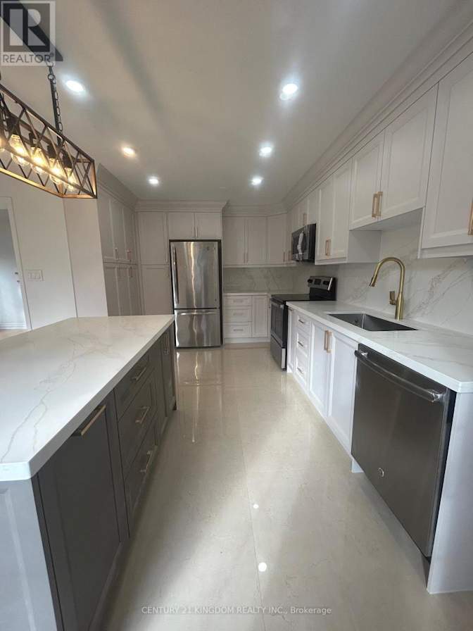 Armaan-Kaitlynne-Amisha's room