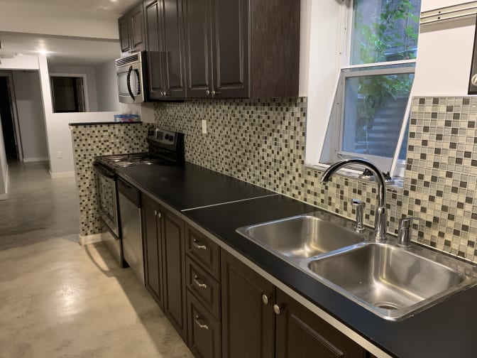 Rodney Property Manager's room