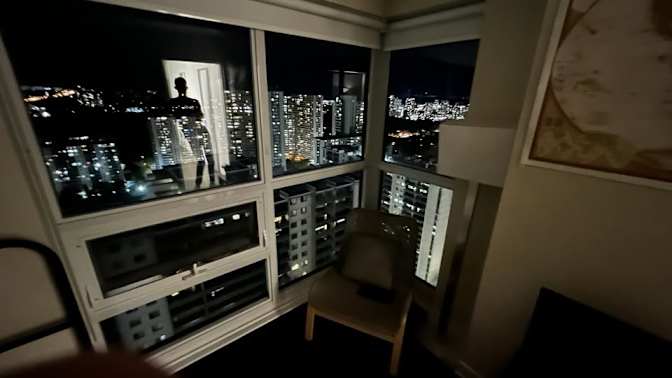 Metin's room
