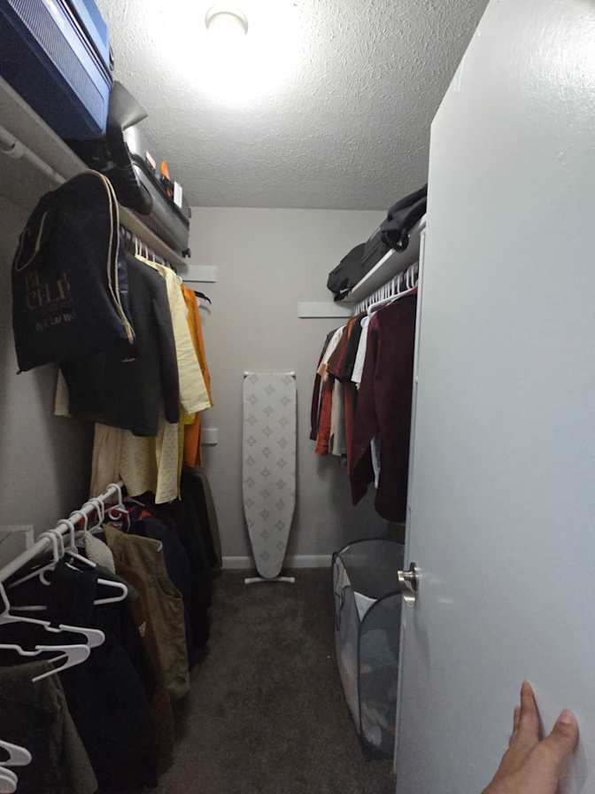 Himanshu's room
