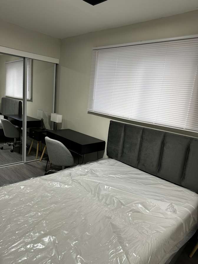Sam's room