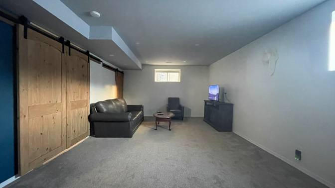 Courtney's room