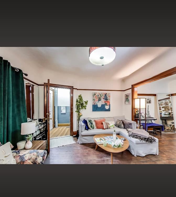 Cass's room