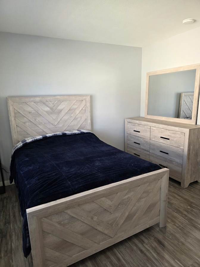 MARCOS's room
