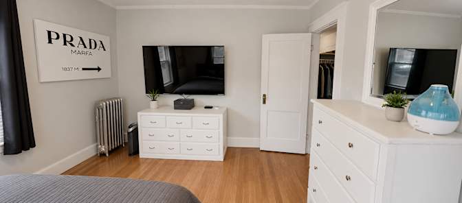 Mayara's room