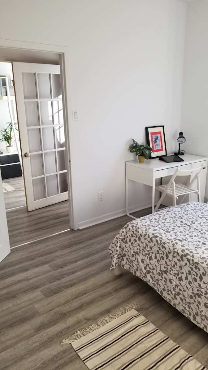 Lisa's room