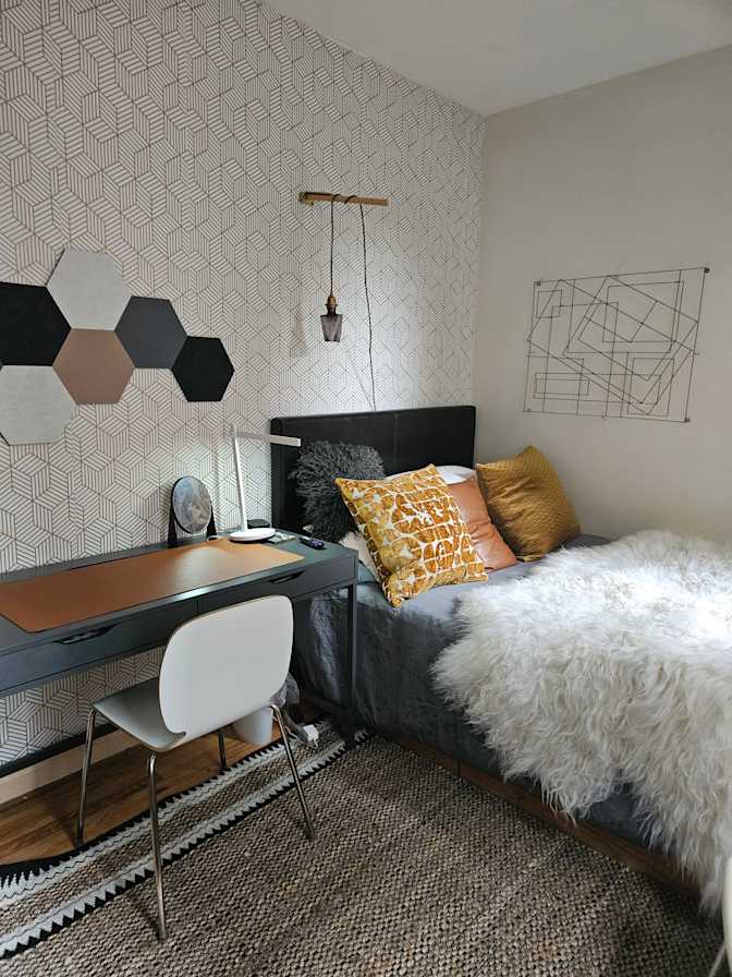 kim's room