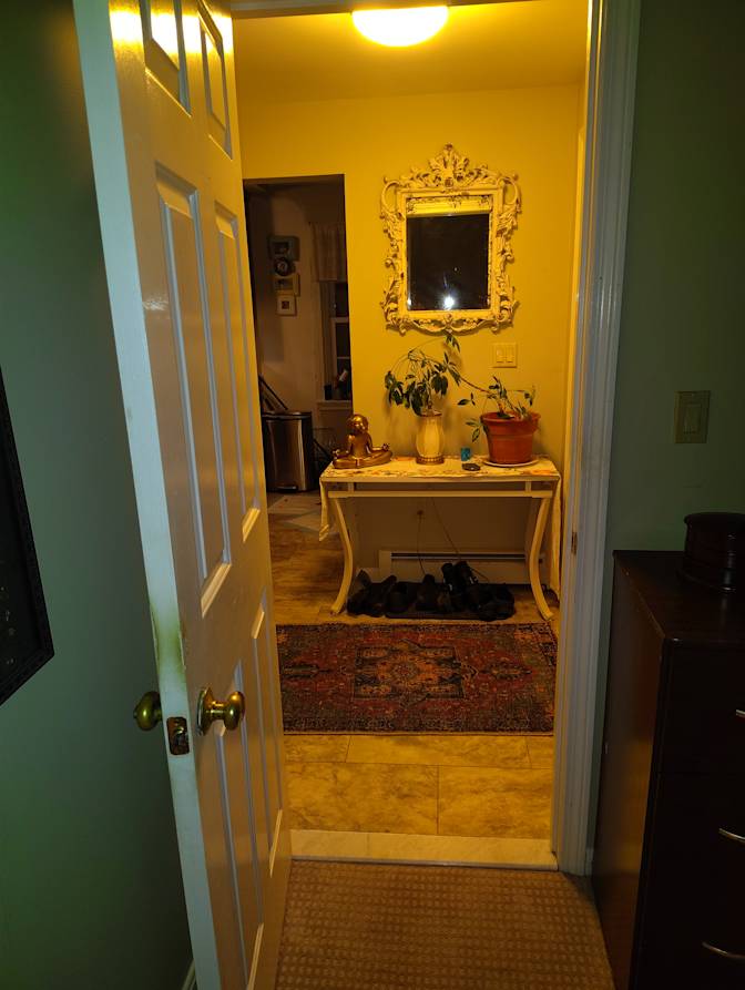 NICKIE G LAMERE's room
