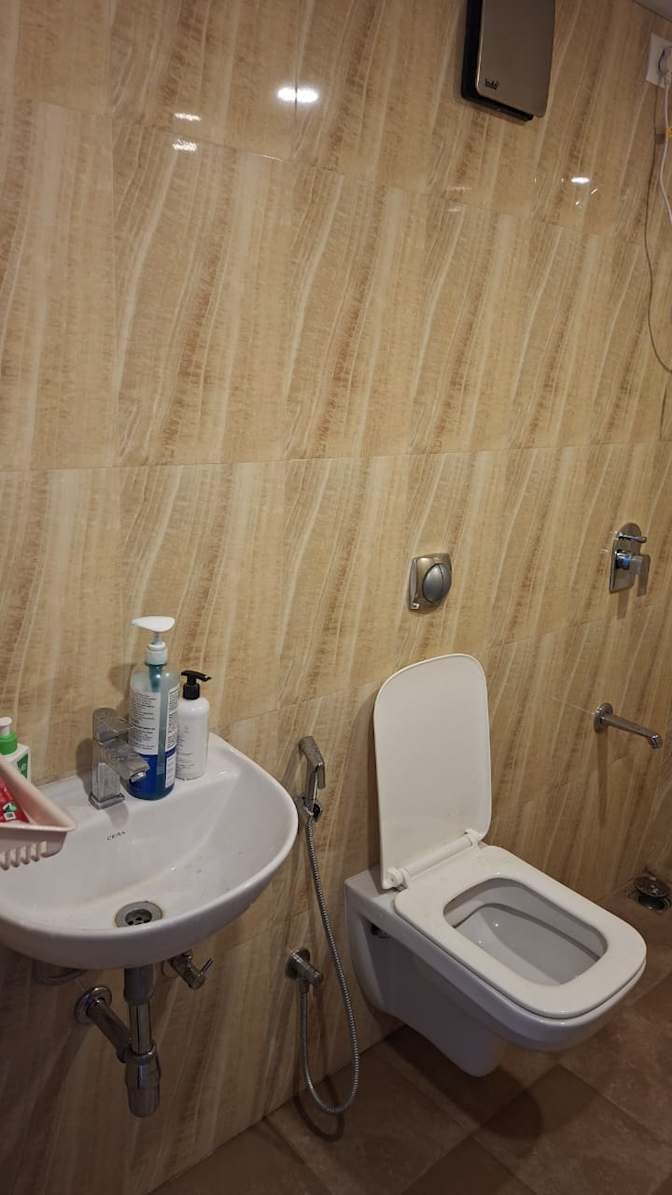 Atharva Kotkar's room