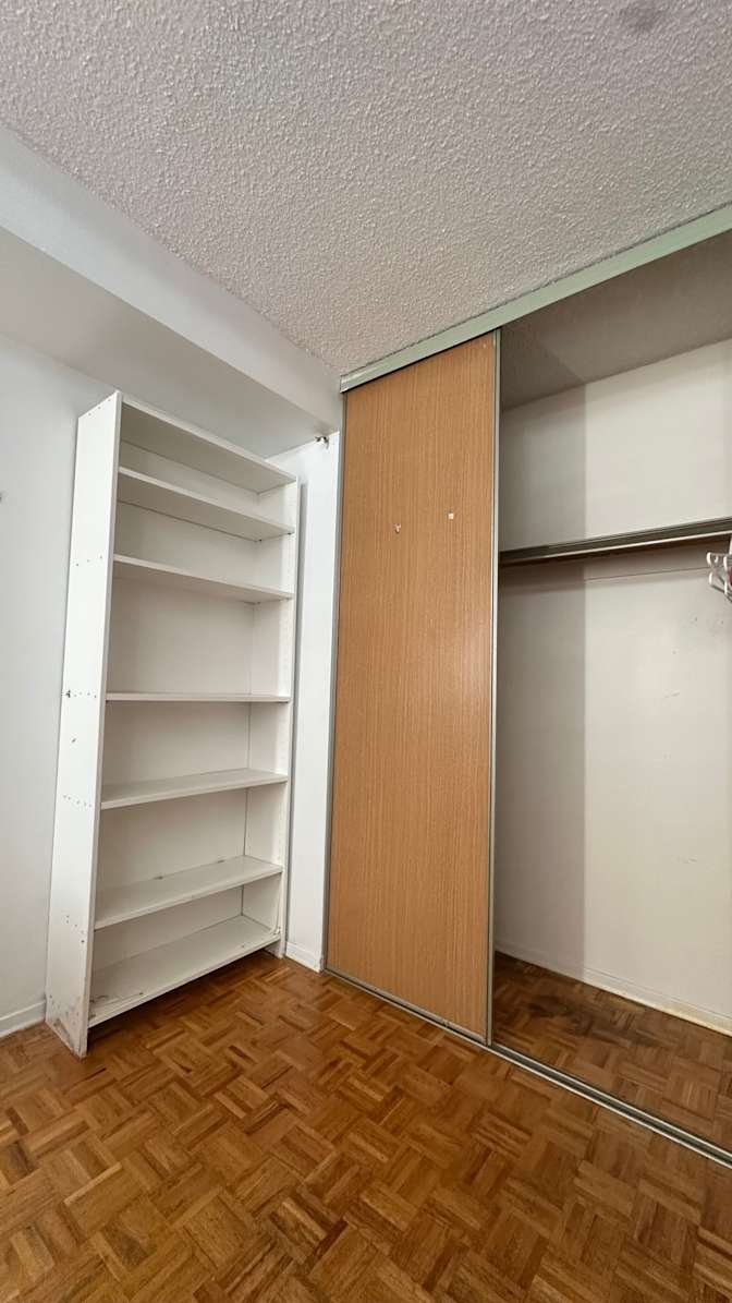 Adriane Hernandez's room