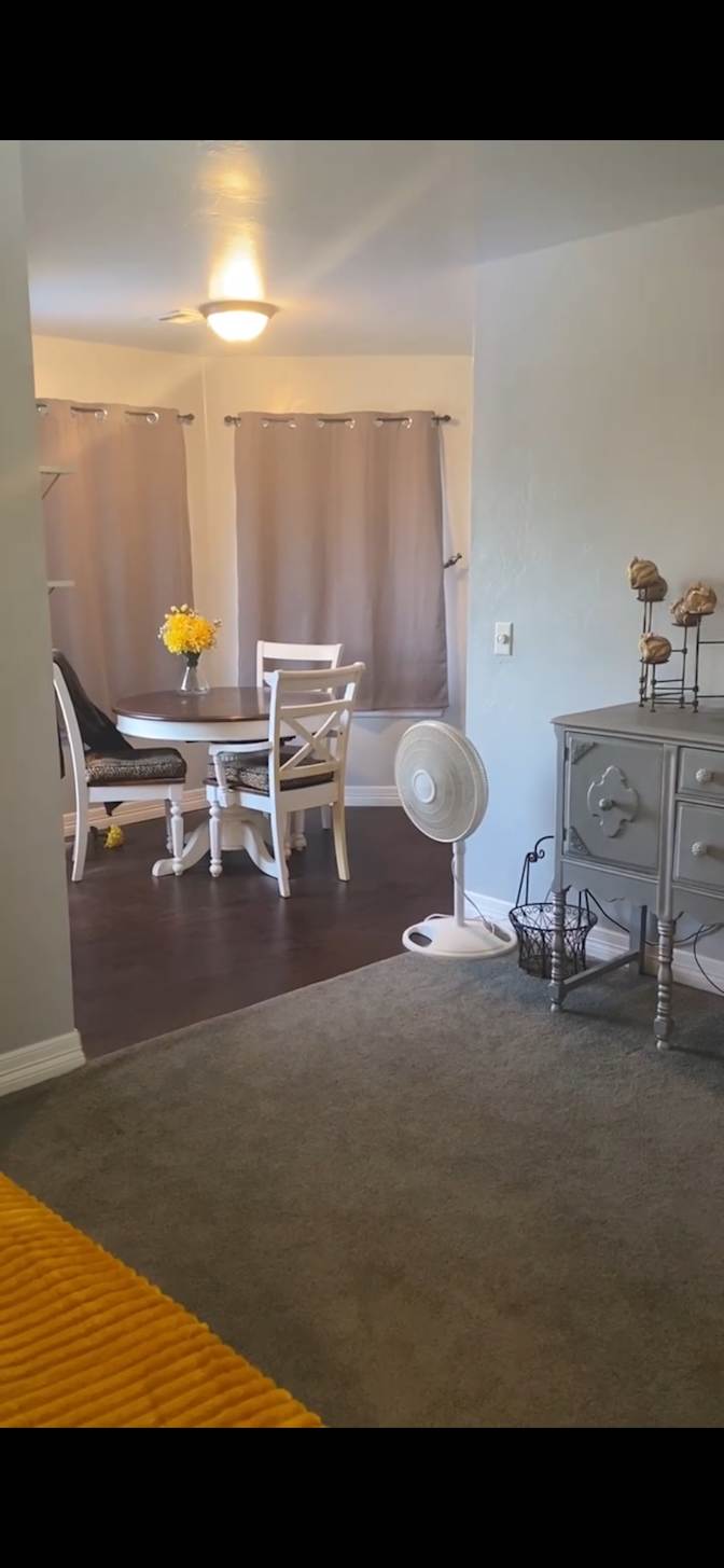 Karrie Dennis's room