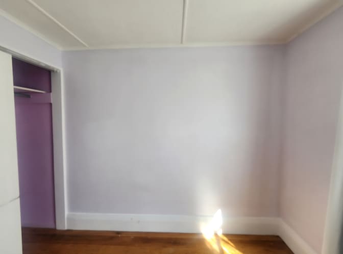Krystle's room