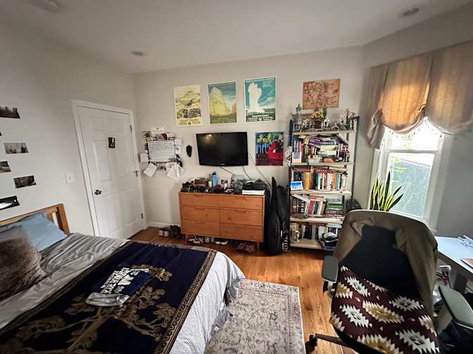 Finn's room