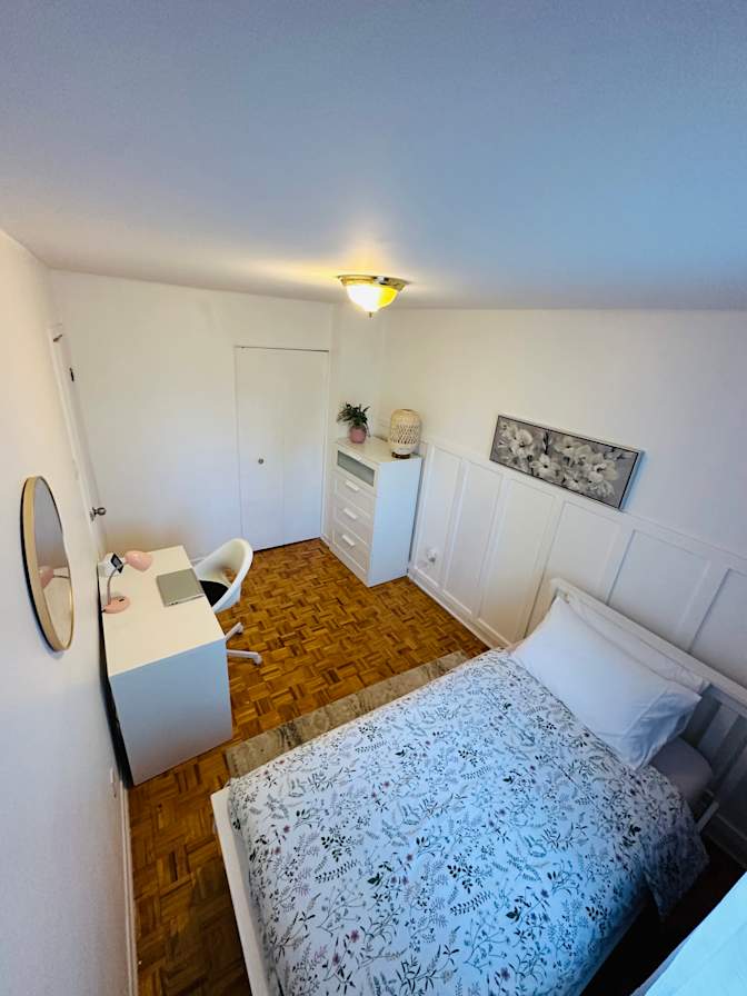 Bengie's room