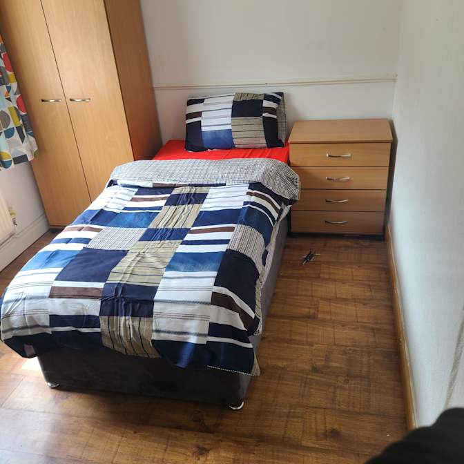 Alex perry's room