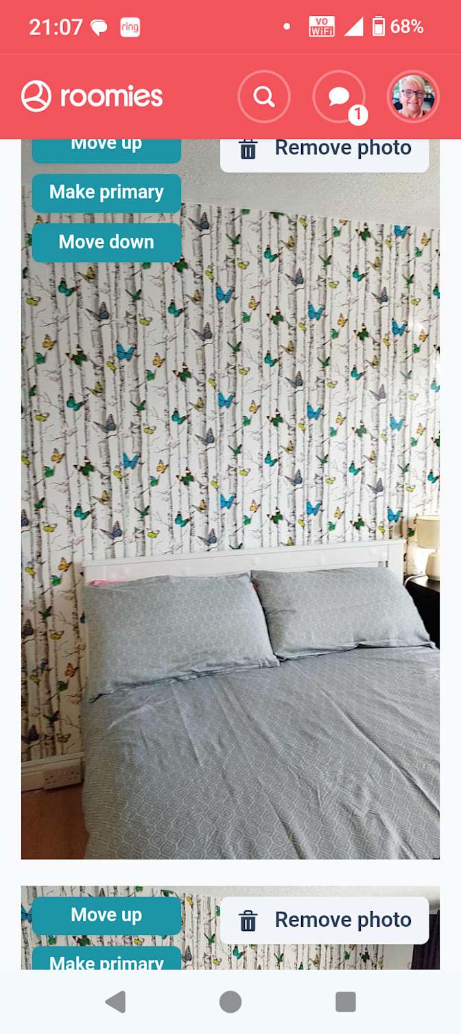 Synthiea Doolan's room