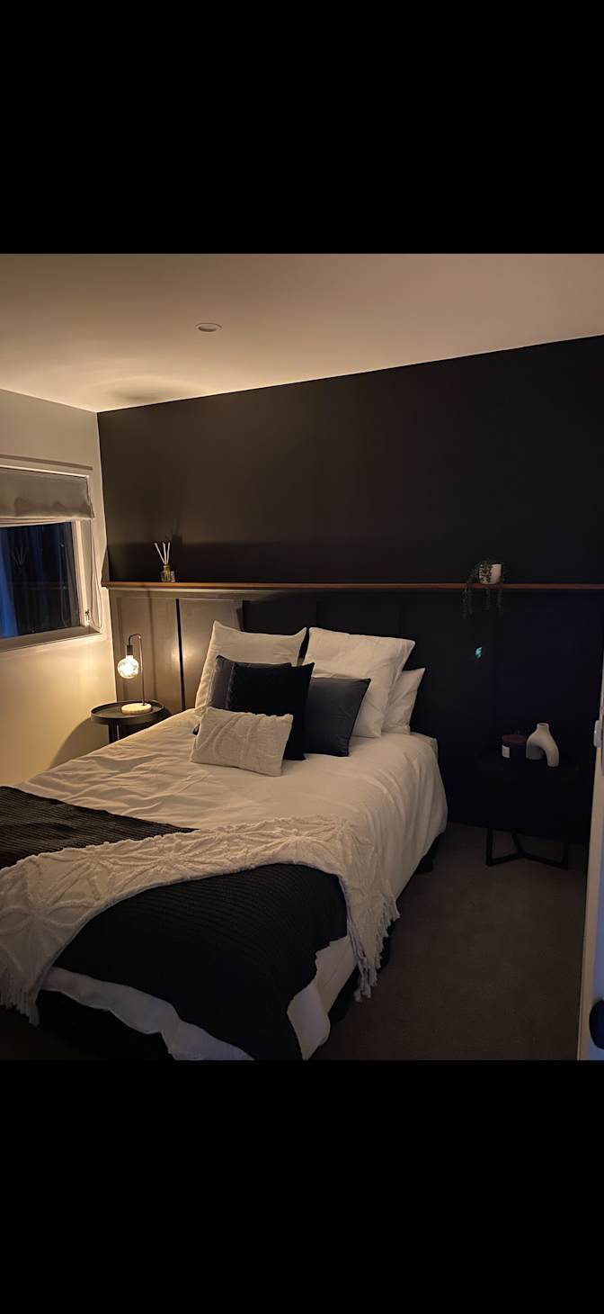 Thornton's room