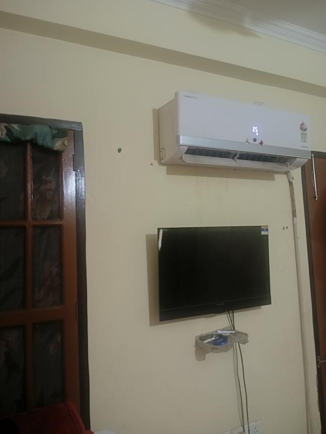 Dharmendra Shukla's room
