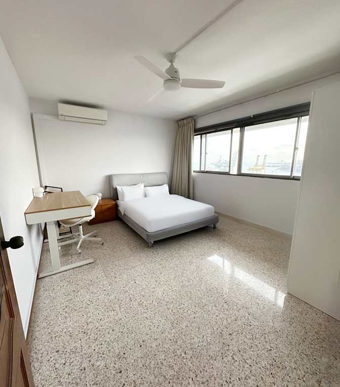 Gen's room
