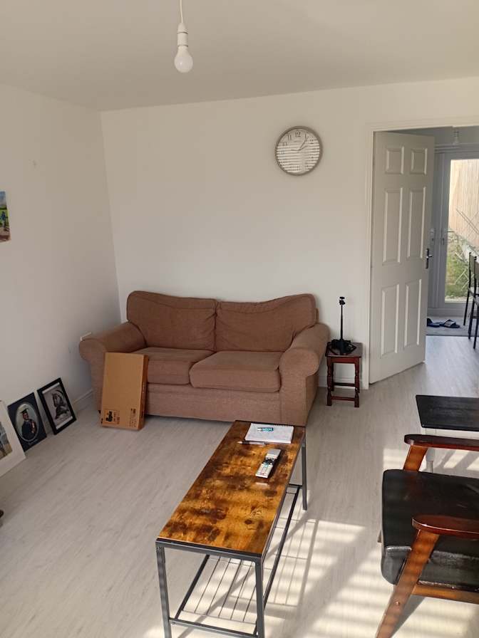 Simon's room