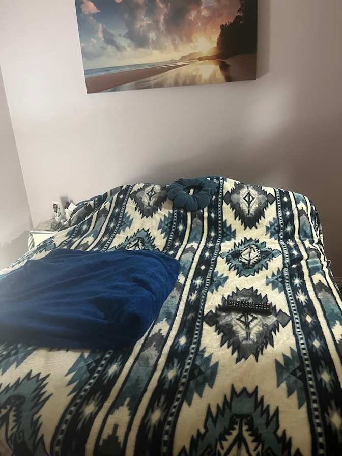 Sam's room