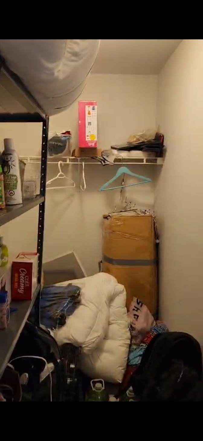 Helen Plummer's room