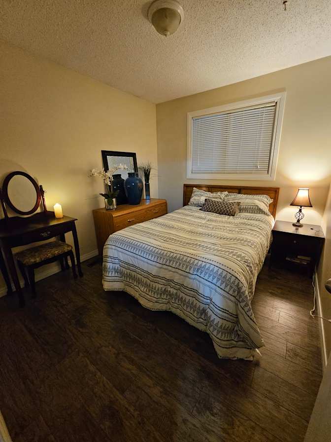 G's room
