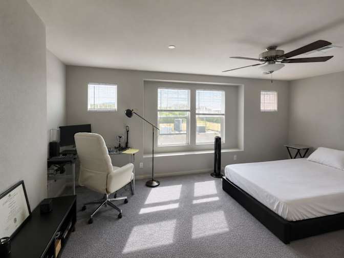 PadSplit's room
