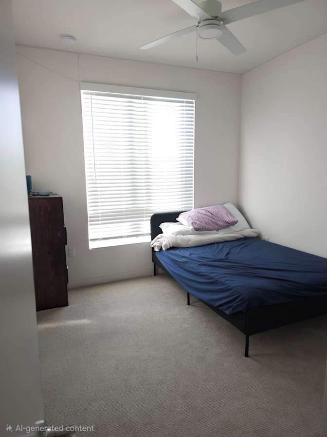 Kaldur'adm Edwards's room
