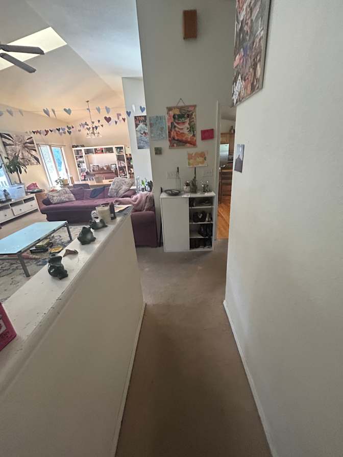 Aja Bos's room