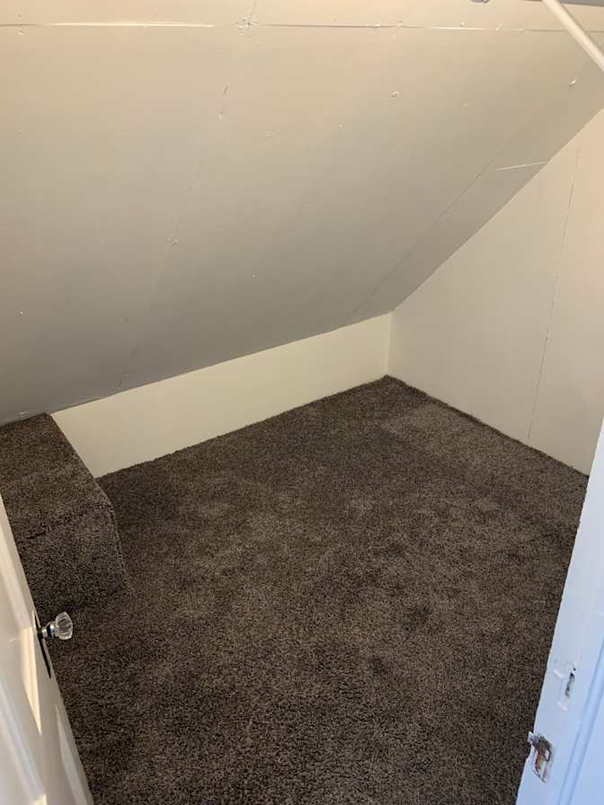 Stephen's room