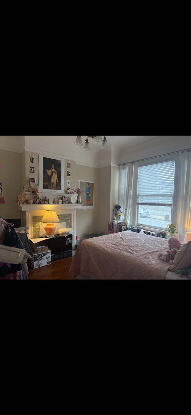 Aziza's room