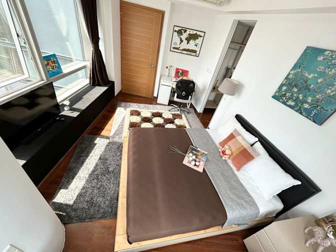 VVA EI's room