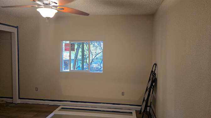 Liz's room