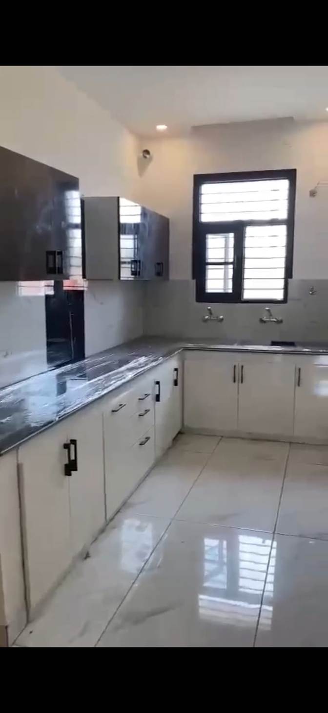 Dr Mitansh's room
