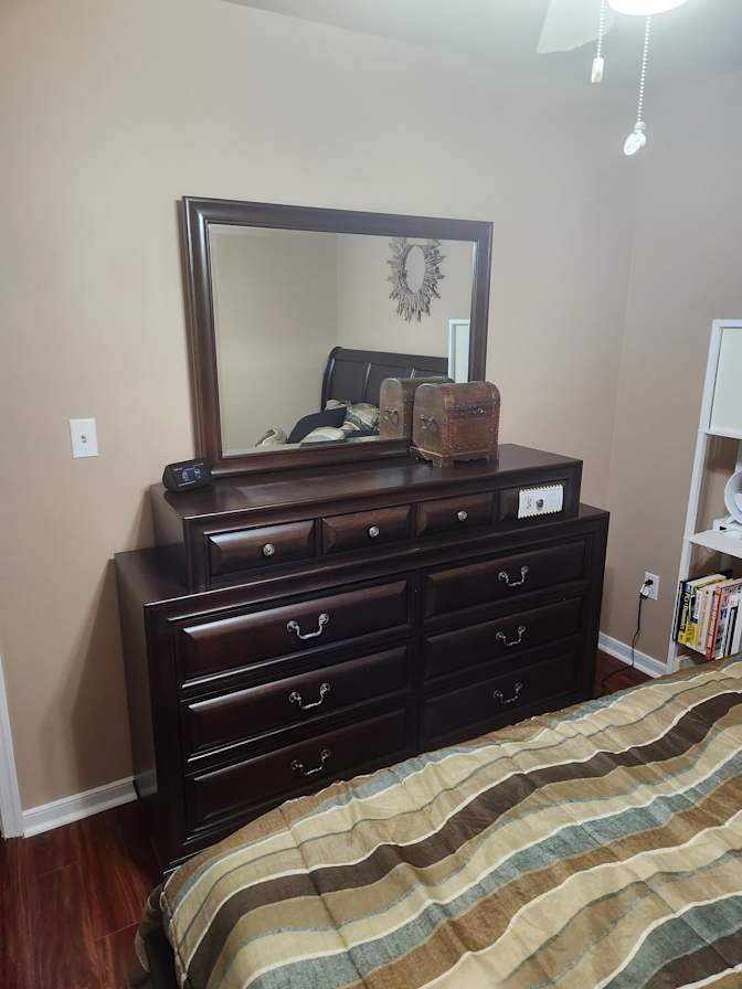 WNG's room