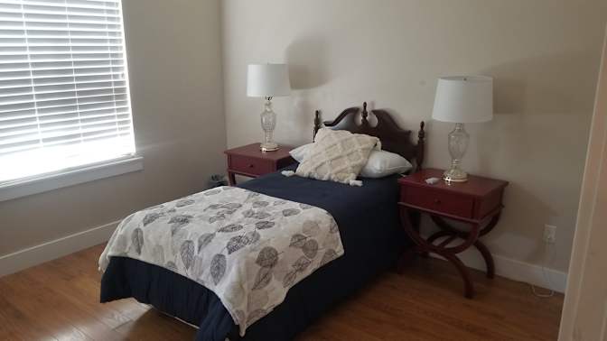 Julio's room
