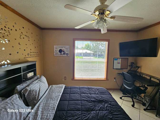 Pat's room