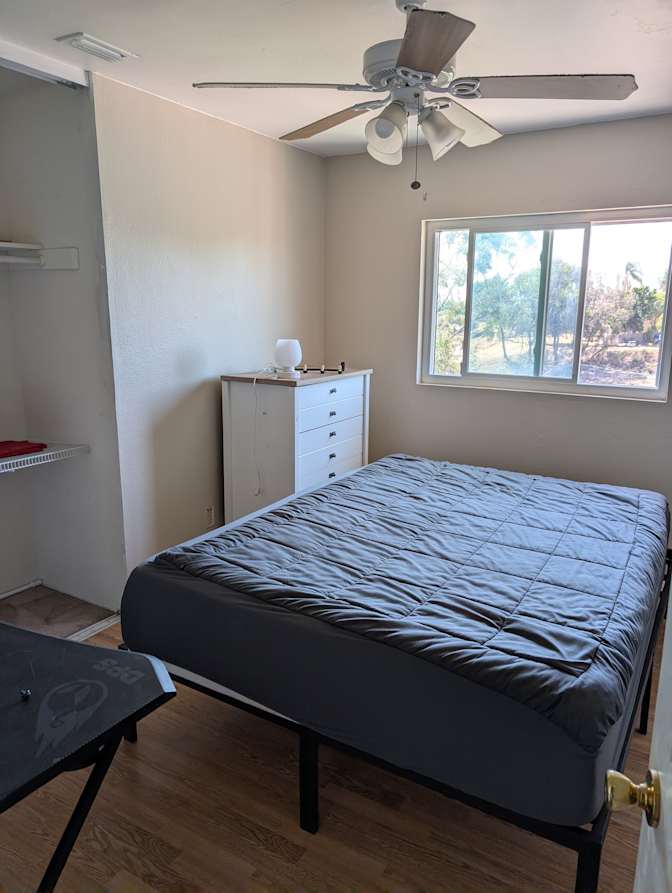 Jon's room