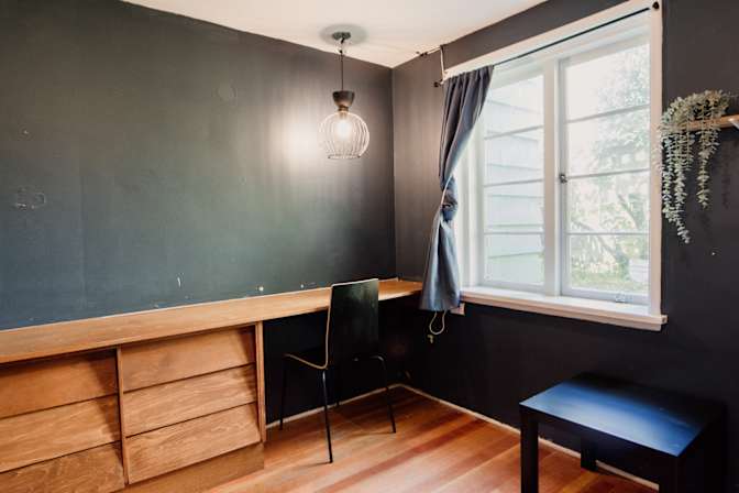 Masoud's room