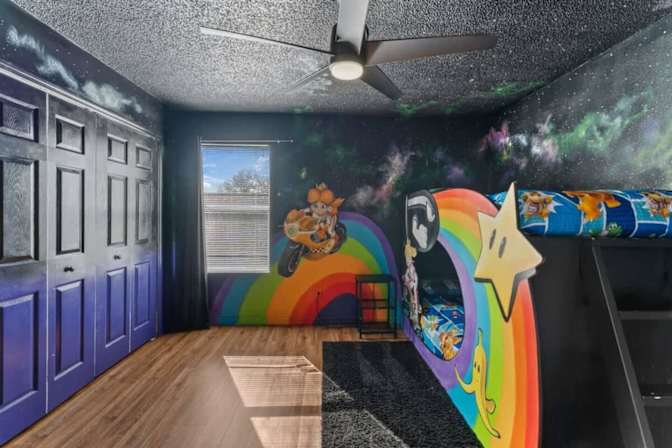 PadSplit's room