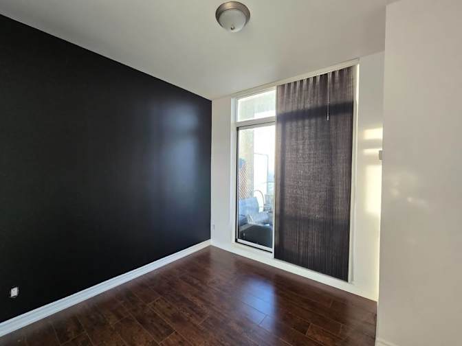 Julia Girmenia's room