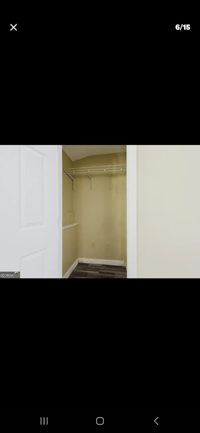Zee's room